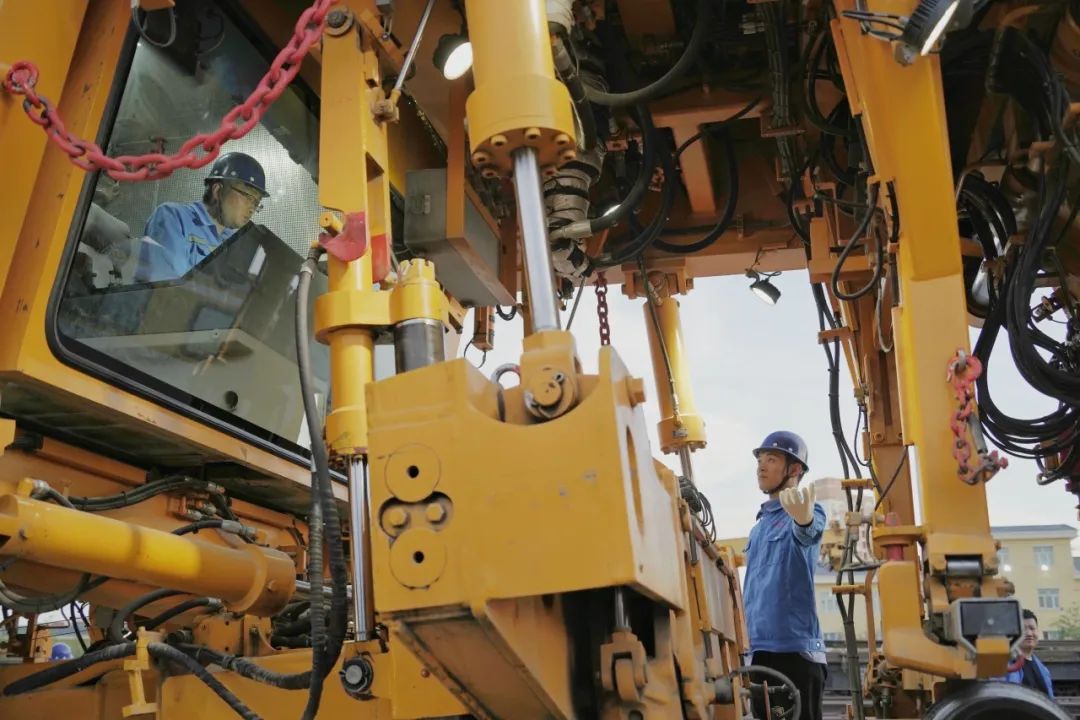 新疆铁路重视人才培养 全力打造适应现代化建设一流人才队伍
