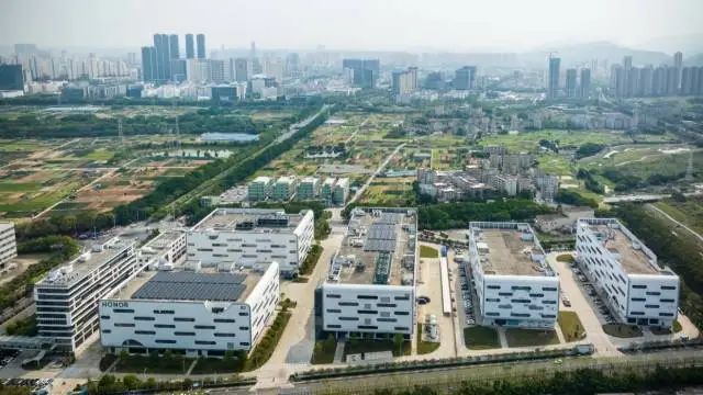 带来30%订单增长！“AI+制造”在深圳坪山有了新场景