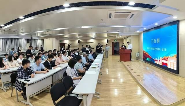 兰州大学的“通知书” 如意甘肃的“通行证”——省文旅厅与兰州大学联合推出“如意甘肃·学子同行”新生游甘肃活动