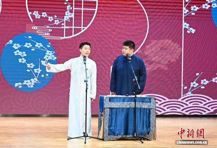 辽宁省优秀曲艺节目展演暨“新声艺鸣 曲颂振兴”辽宁省第四届新人新作展演在沈阳举办