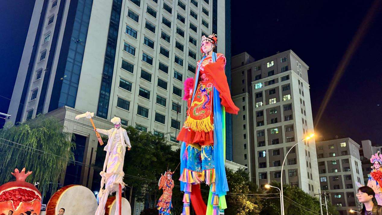 青海省民族团结进步宣传月活动启动
