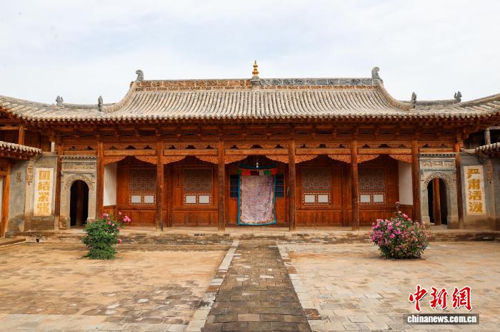 青海昂拉千户府：融合汉藏风格的精美建筑