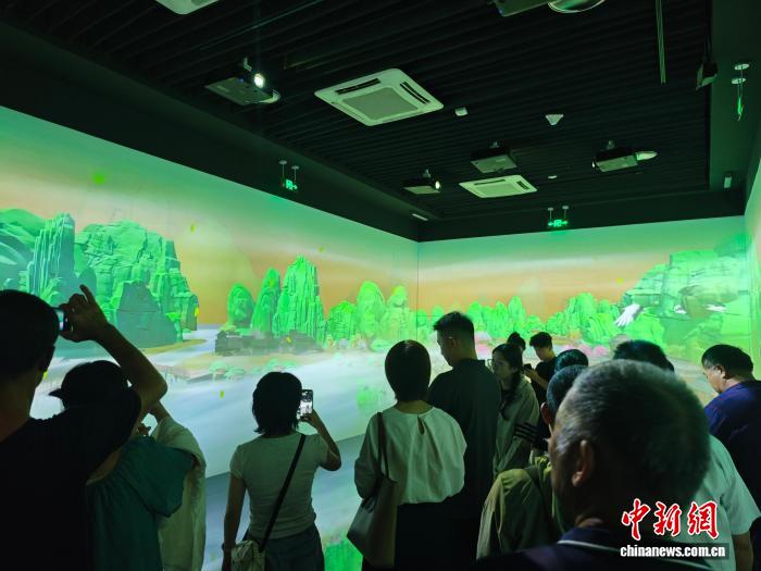 感受诗心画意 王维文化艺术数字沉浸展开幕