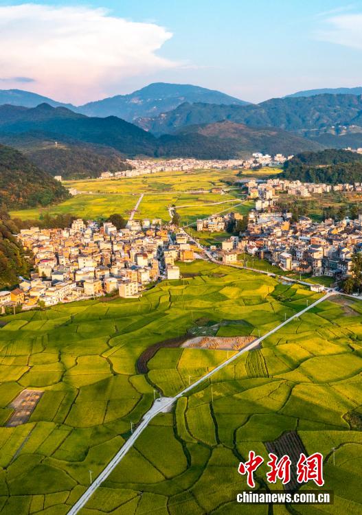 贵州从江：秋日田园如画