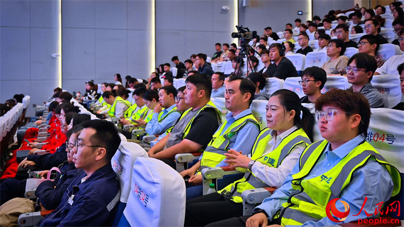凝心铸魂跟党走 团结奋斗新征程——中国工人大思政课·新疆篇报告分享会举行