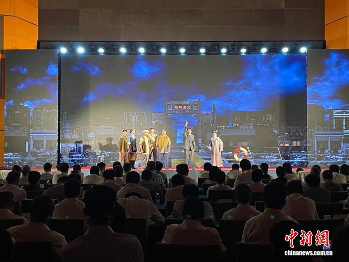 湖北统战文化博览汇年度展演在武汉举行