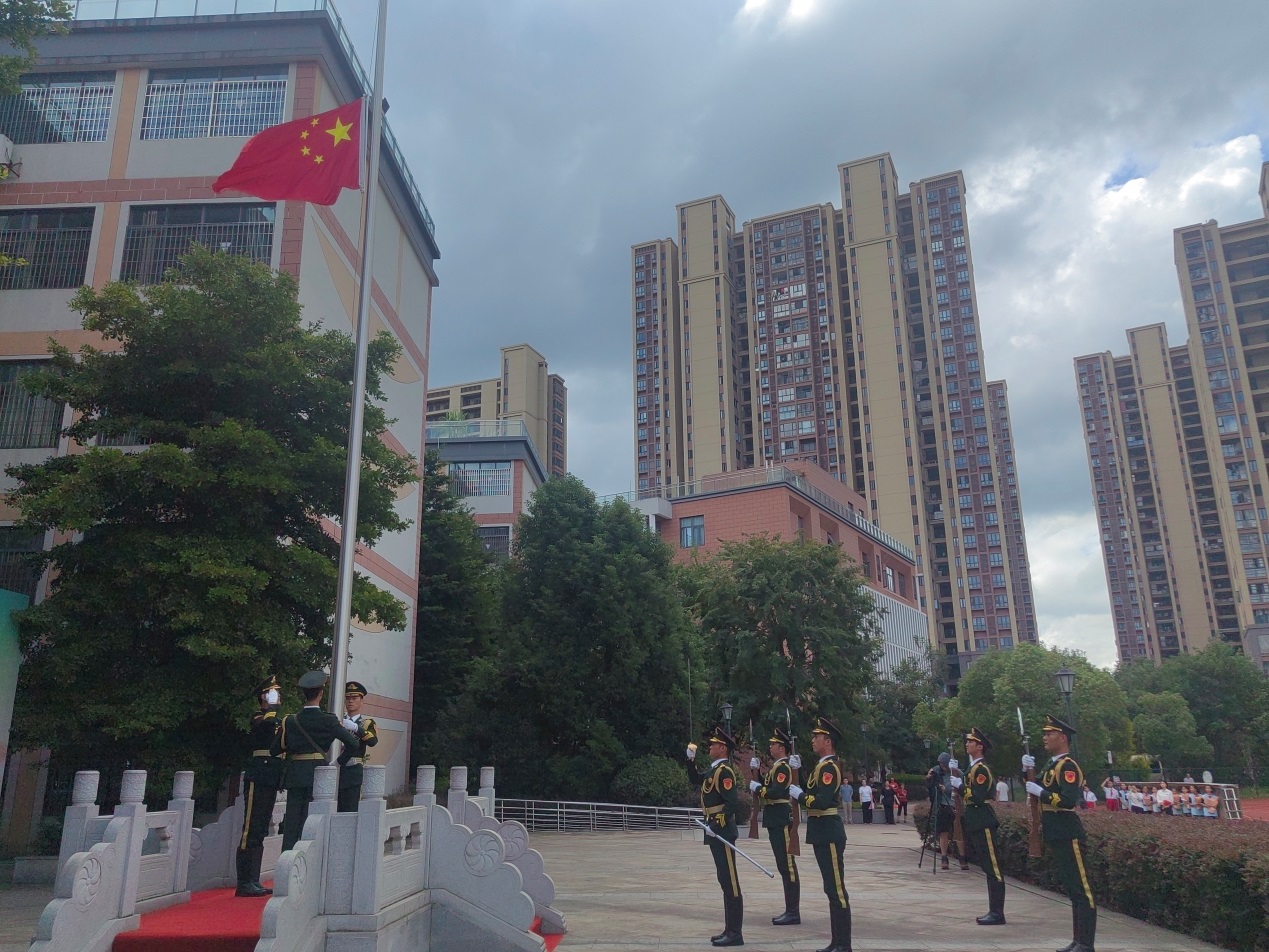 福州高新区“书香榕城•光明书吧”活动燃动爱国阅读双激情