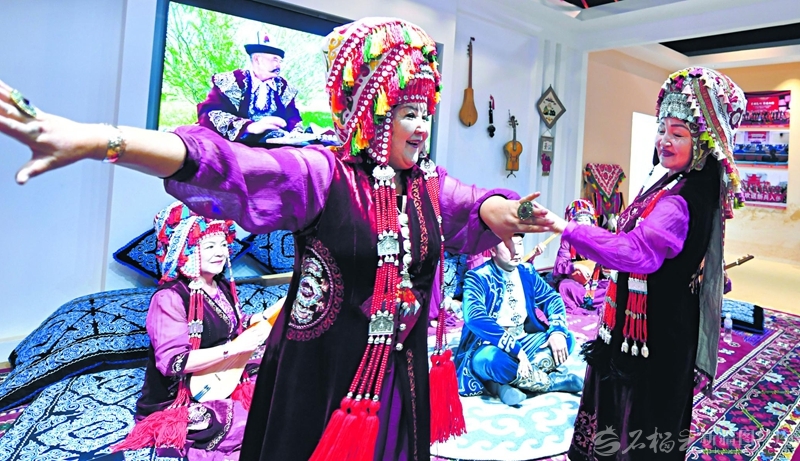 天山南北 曼舞欢歌