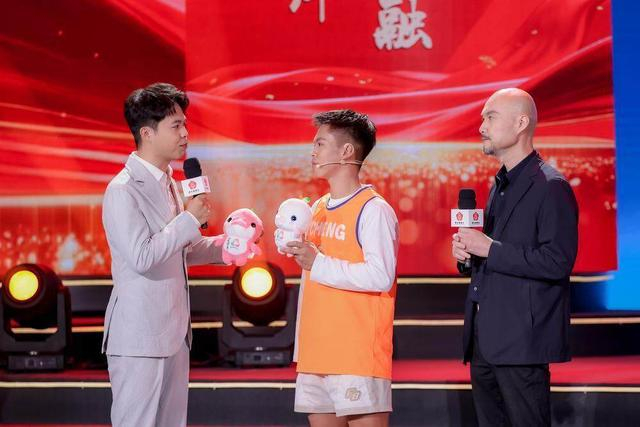 向奋斗者致敬！广东这场主题宣讲报告会鼓劲又走心