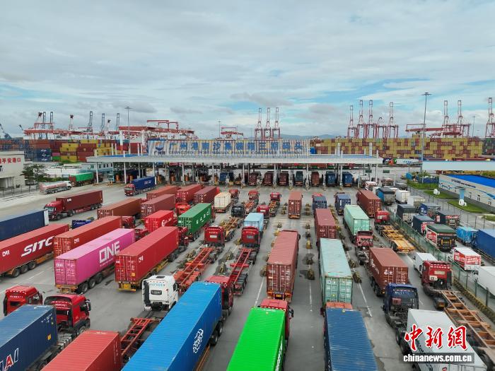 “风王”过后出入境（港）船舶超百艘次 广州南沙边检全力保通关