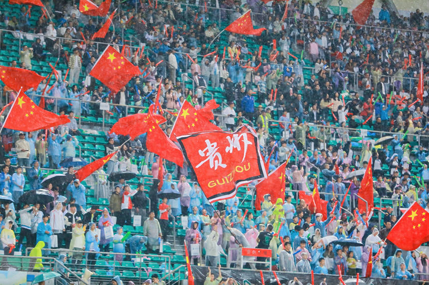贵阳“城超”落下帷幕 贵阳咖啡队夺冠