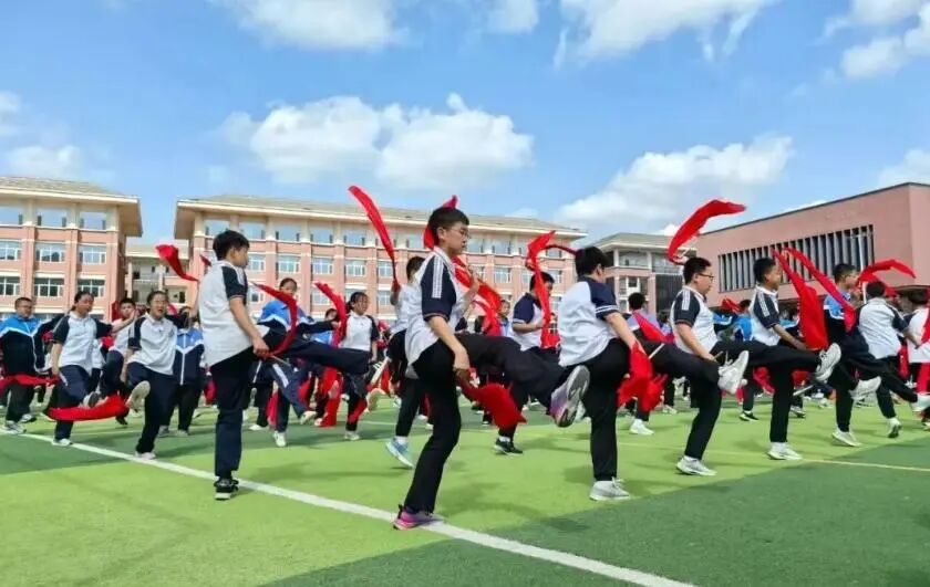 从黄土高原走向世界舞台——国家级非遗横山老腰鼓焕发新活力展现新时代文化自信