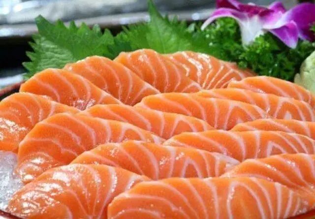 国庆中秋玩转乌什,看这条就够了! t013425990e022b14a5.jpg