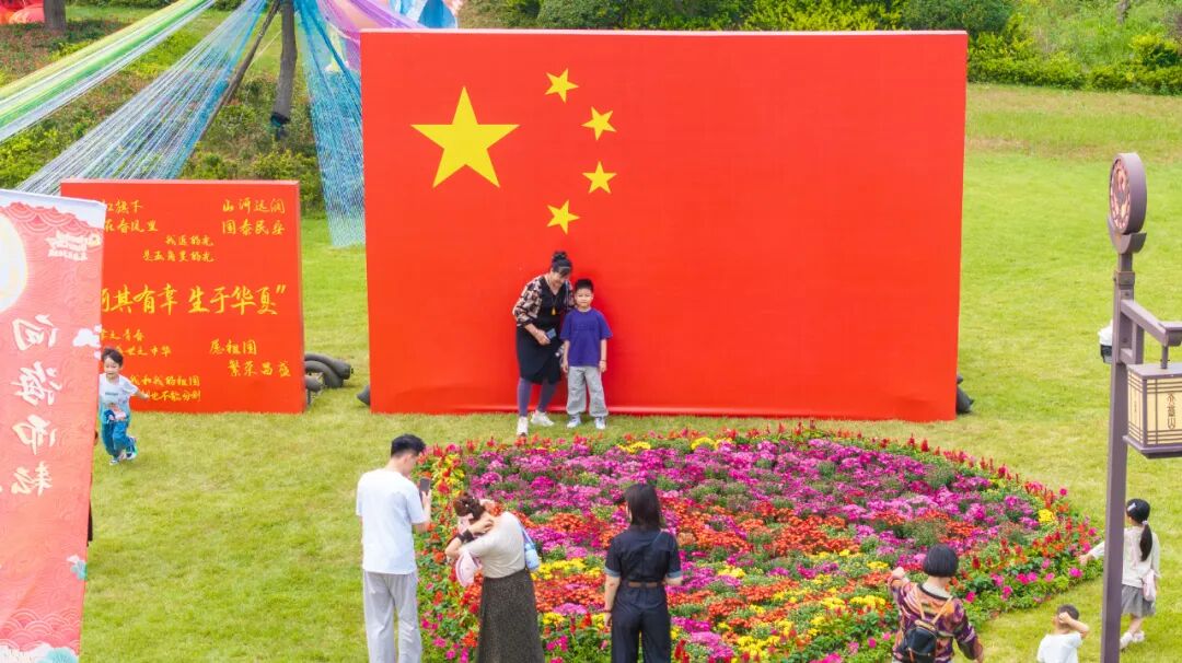 日照这里，人气爆棚！