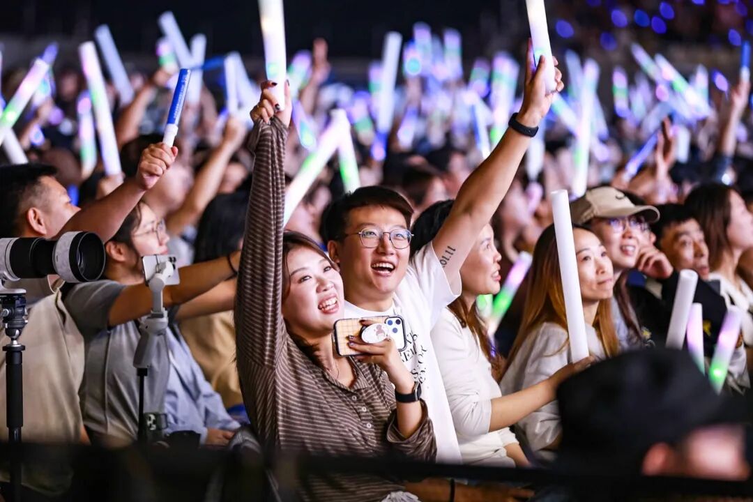 群星闪耀！今晚，日照上演3万人大合唱！