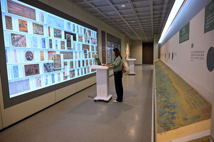 百载共守护 一城尽风华——写在故宫博物院建院100周年之际