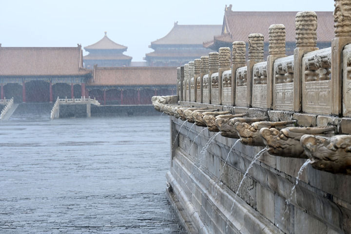 百载共守护 一城尽风华——写在故宫博物院建院100周年之际