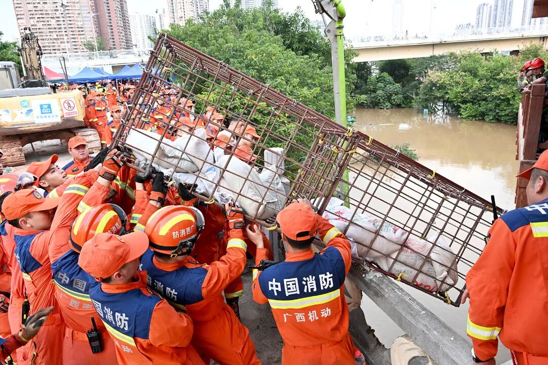 南宁抗洪：以非常之力护寻常烟火