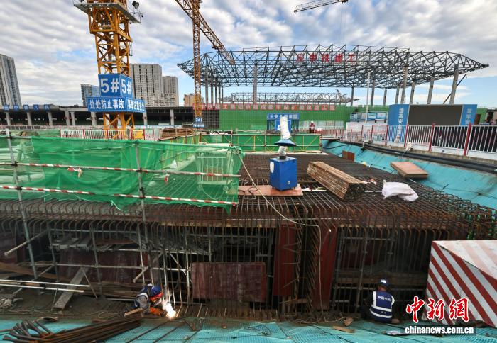 探访建设中的成都火车站扩能改造工程项目