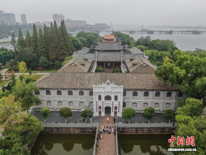 两岸新媒体人走进江西吉安 感知庐陵文化和发展成就