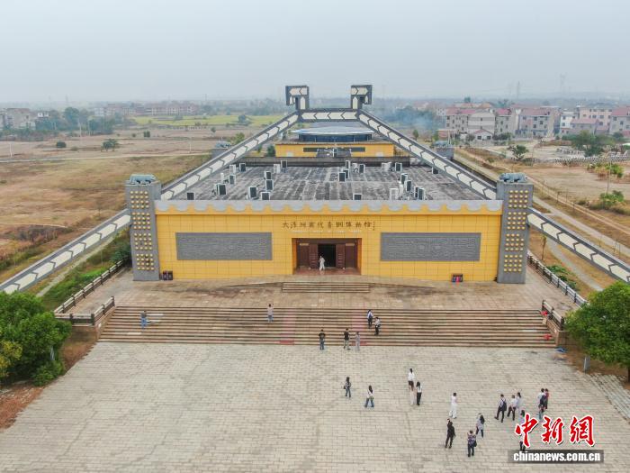 两岸新媒体人走进江西吉安 感知庐陵文化和发展成就