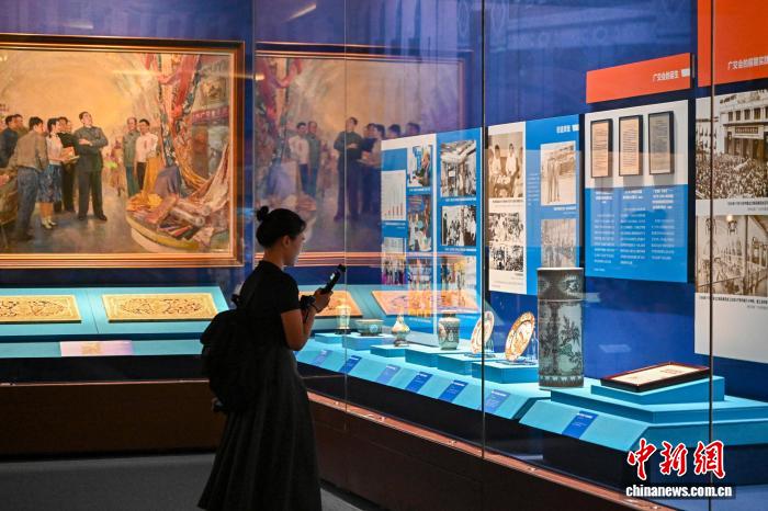 广东省博物馆举办“互利天下：广东外贸一千年”展览导赏活动