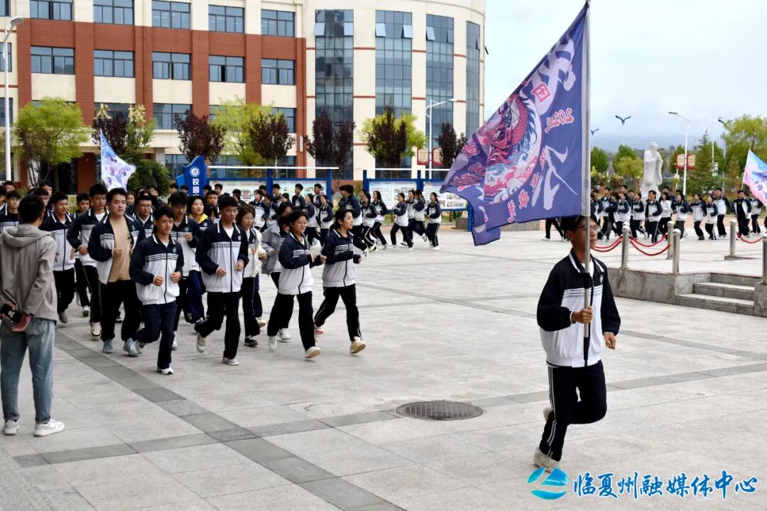 东乡县：“托管式”帮扶点亮教育新希望