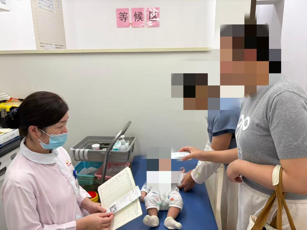 生活观察丨呼吸道合胞病毒进入流行期？秋冬这样守护儿童呼吸道健康