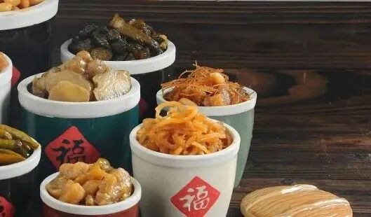 我家就在岸上住