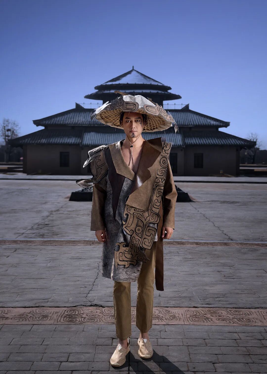 《周原衣语服饰秀》荣获美国缪斯设计奖铂金奖！