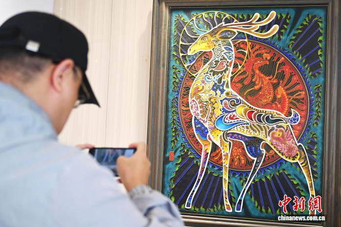 海外华媒走进兰州千年古镇感受民俗非遗
