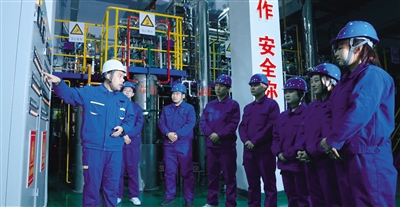 鄂尔多斯职业学院：打造能源特色专业 服务国家战略基地建设