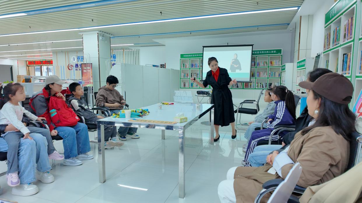 西安雁塔区：探索“城市书房+” 打造家门口的“多元文化服务圈”