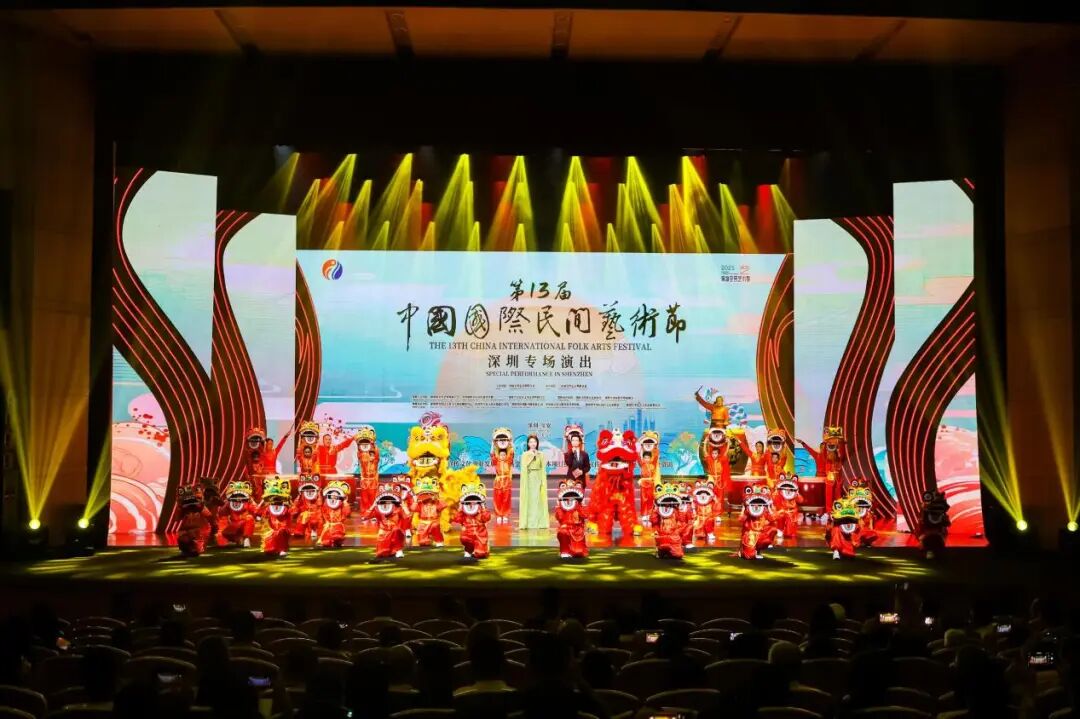 “最后一首歌响起时我差点哭了”，这场演出获赞无数！