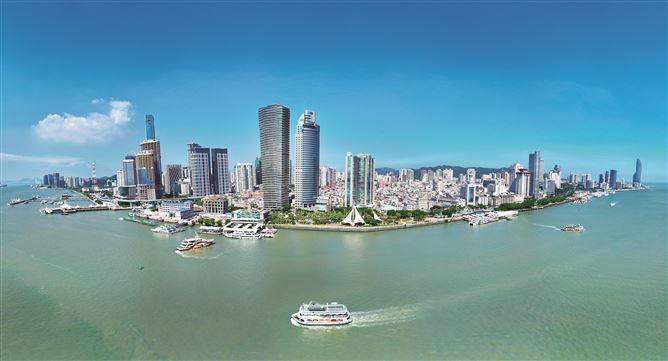 四大支柱产业集群规模超2万亿元 五年来厦门致力于推动科技创新和产业创新深度融合，促进产业发展转型升级