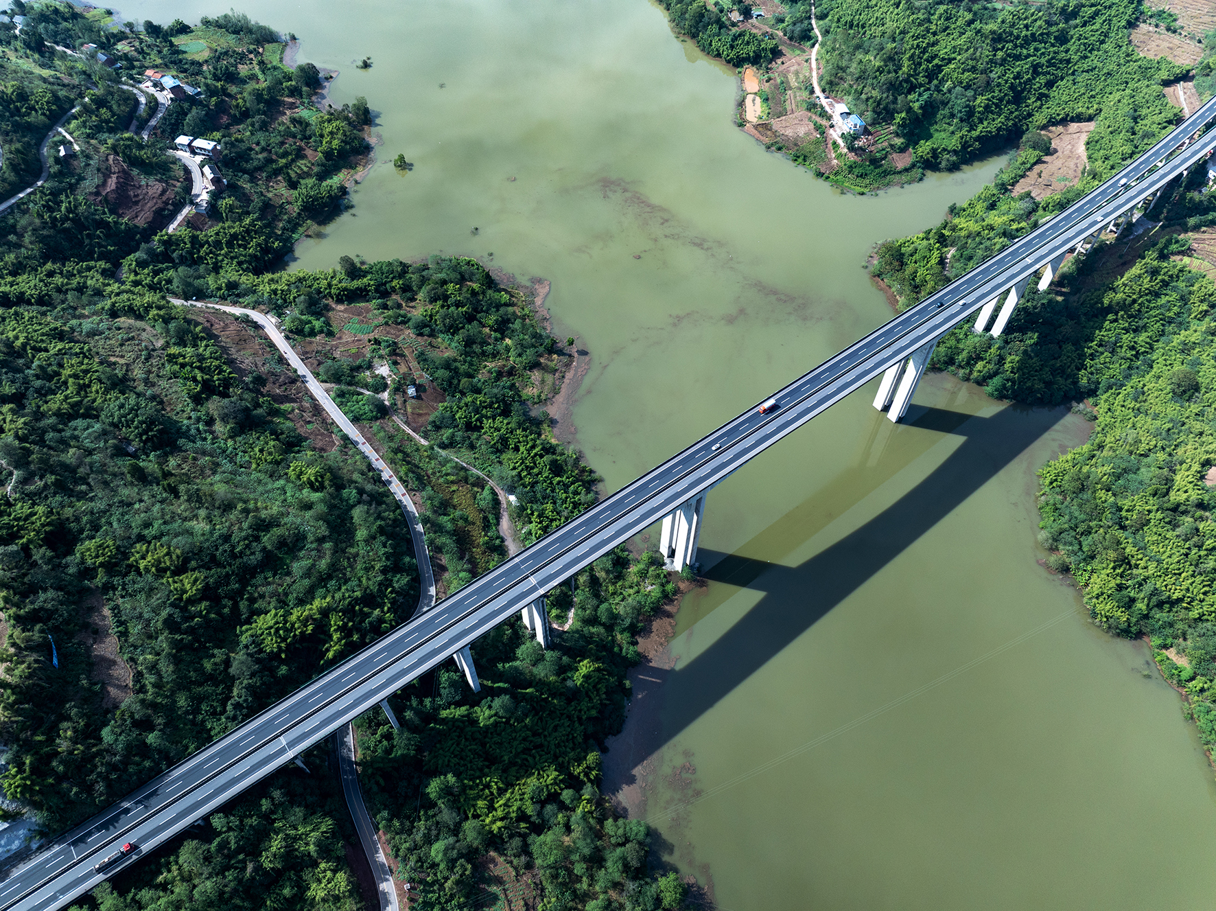 镜鉴|定格美丽重庆:黎香溪涪陵段生态治理成效显著 镜鉴|定格美丽重庆:黎香溪涪陵段生态治理成效显著