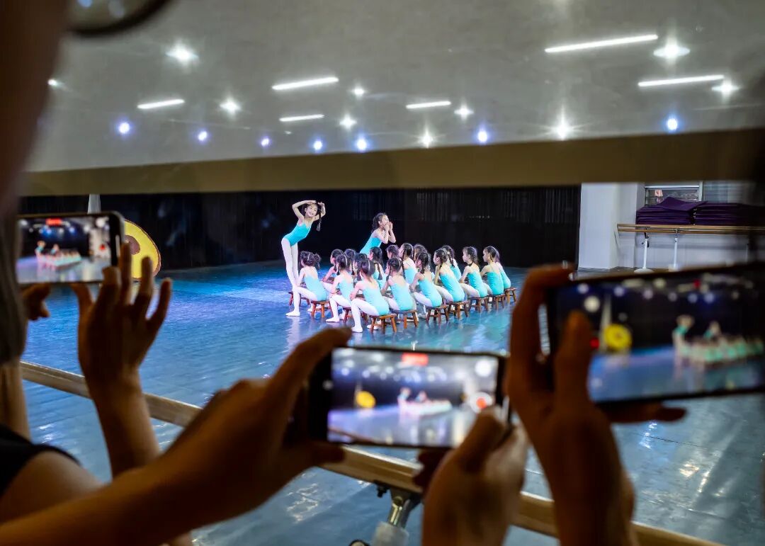 十四艺节 | 重庆61件作品入选全国三大展览