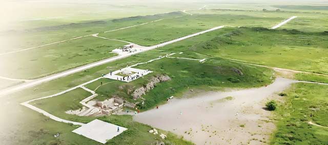 西辽河印记 | 雄壕卧野 薪火续今 西辽河印记 | 雄壕卧野 薪火续今