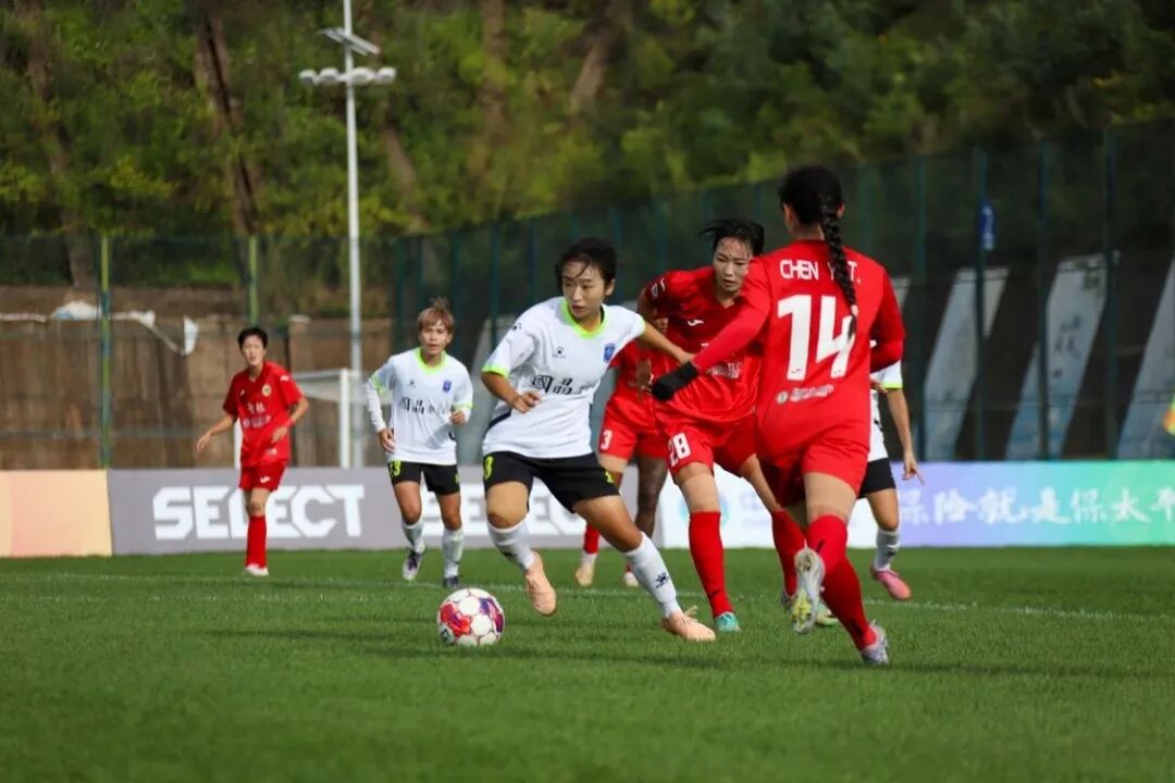 广西足球历史性突破!“超”级球队是如何炼成的? 广西足球历史性突破!“超”级球队是如何炼成的?