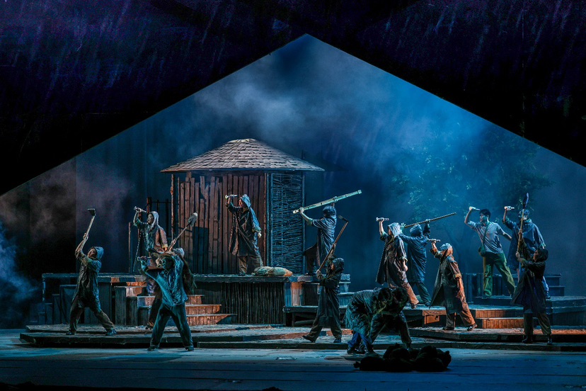 南京财经大学原创话剧《满仓》走进福建、江苏高校