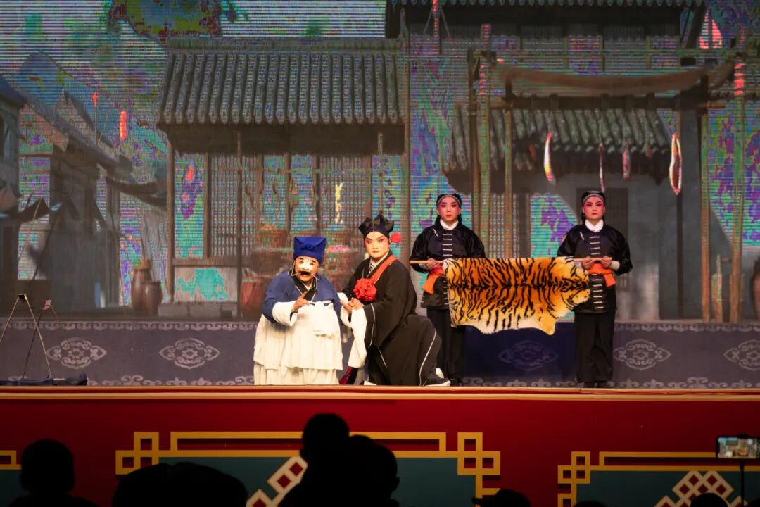 青海舞台艺术新作频频登上全国大舞台 青海舞台艺术新作频频登上全国大舞台