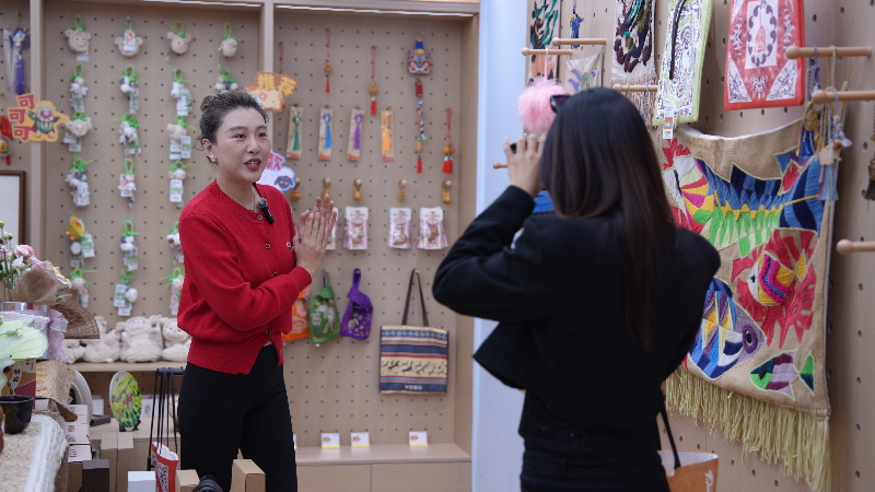 宁夏2025年“网络达人看中卫”活动启动 宁夏2025年“网络达人看中卫”活动启动