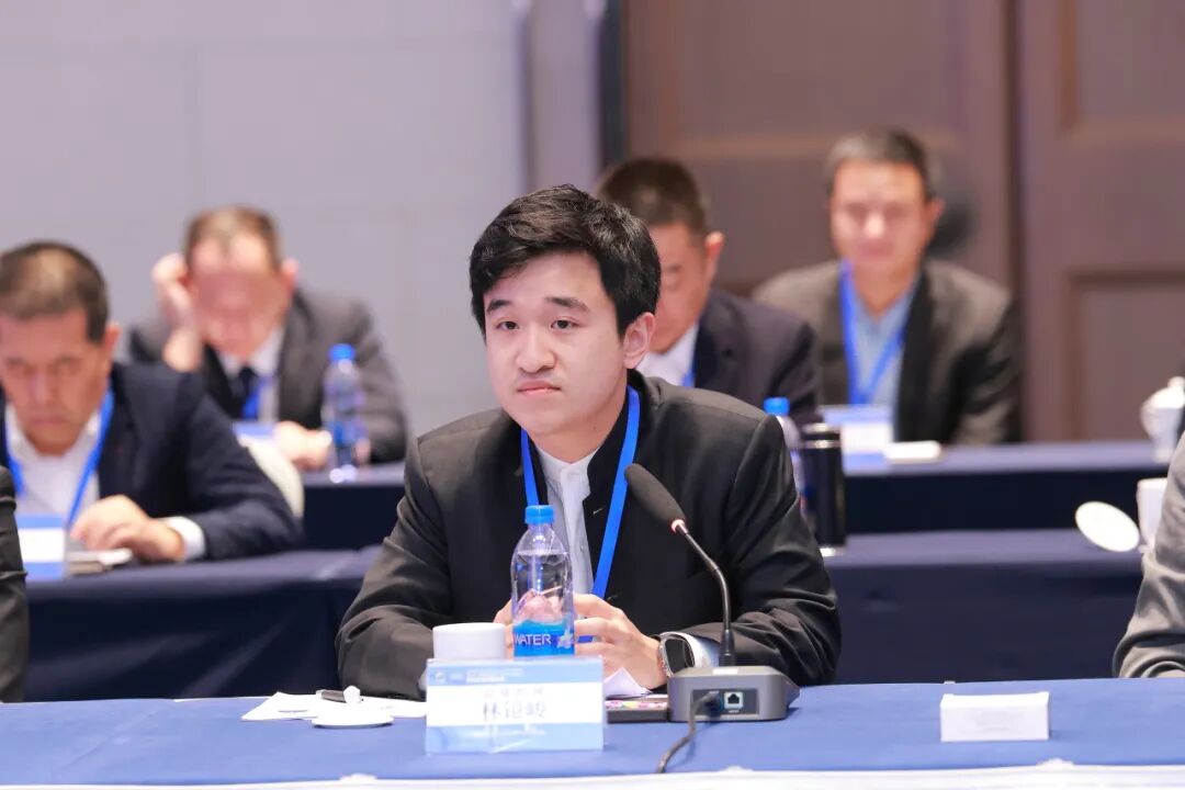 聊出发展“火花”!坪山企业家“群聊”现场直击→