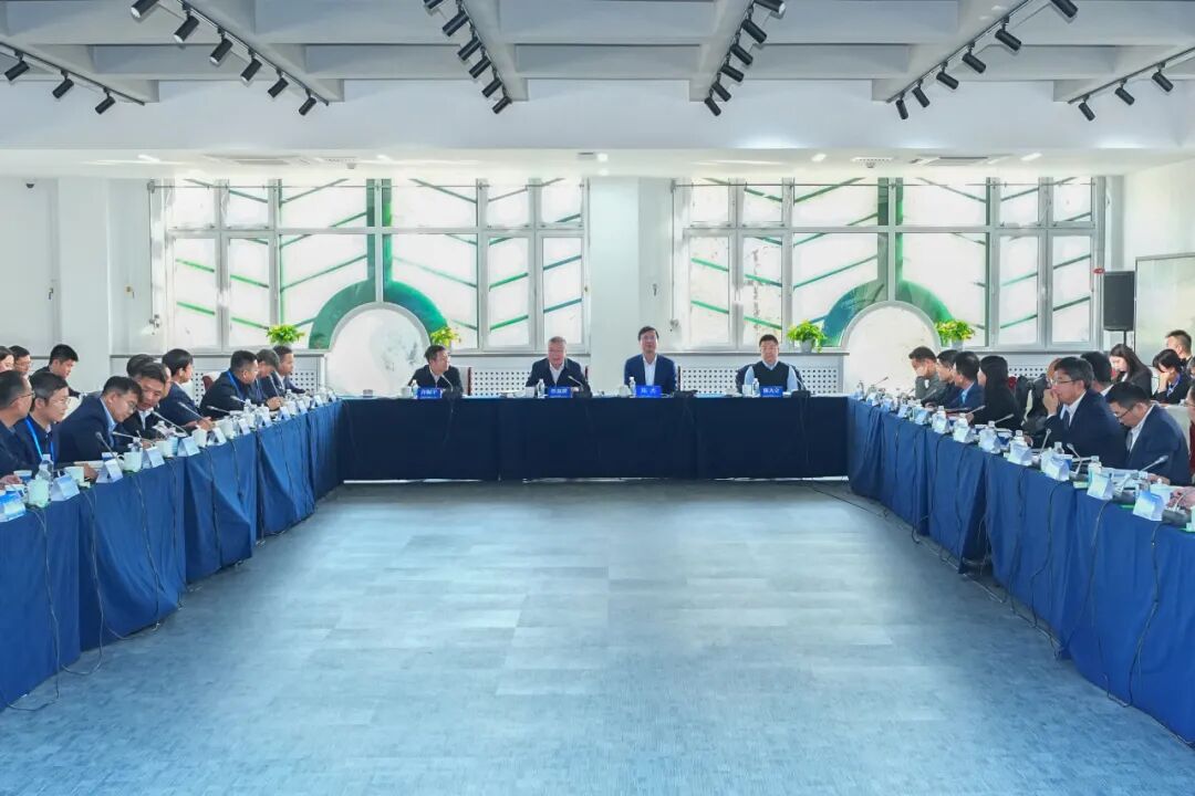 31所中管高校齐聚哈工大!共话中外合作办学新路径 31所中管高校齐聚哈工大!共话中外合作办学新路径