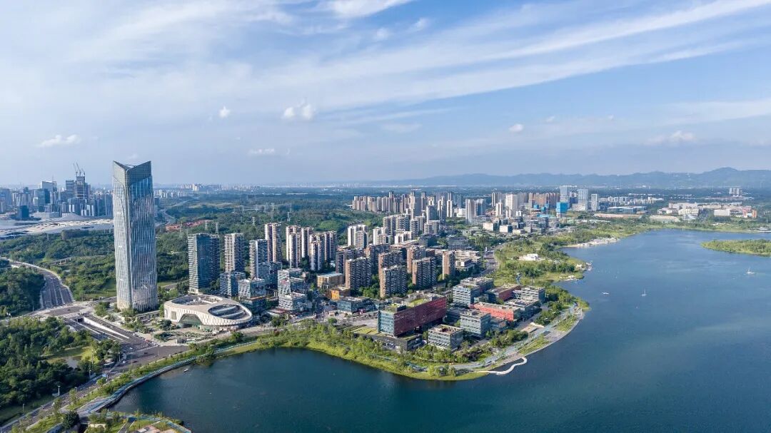 成都,以“改革”向未来