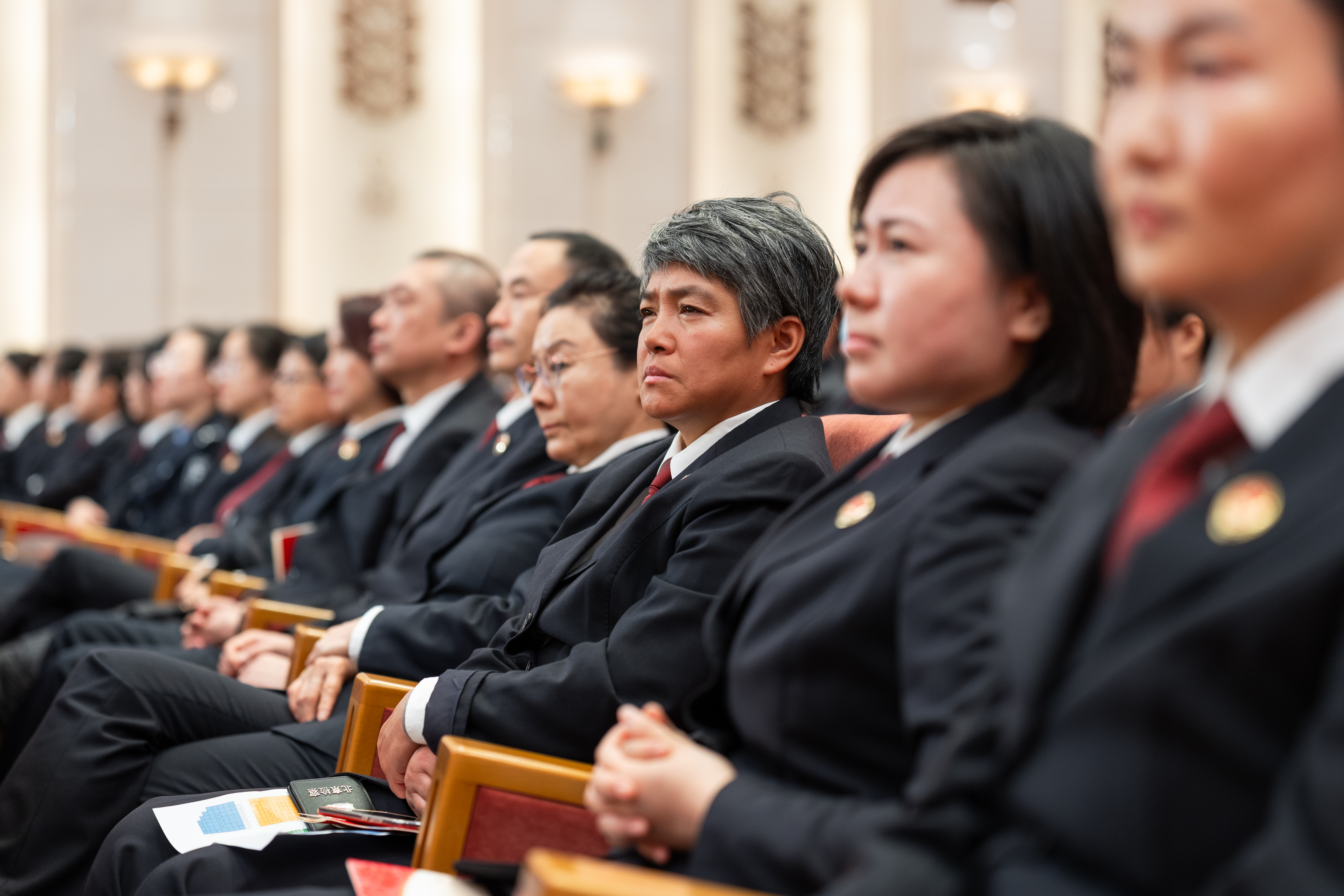 “时代楷模”重庆检察未成年人保护工作团队代表先进事迹报告会在北京人民大会堂举行 “时代楷模”重庆检察未成年人保护工作团队代表先进事迹报告会在北京人民大会堂举行