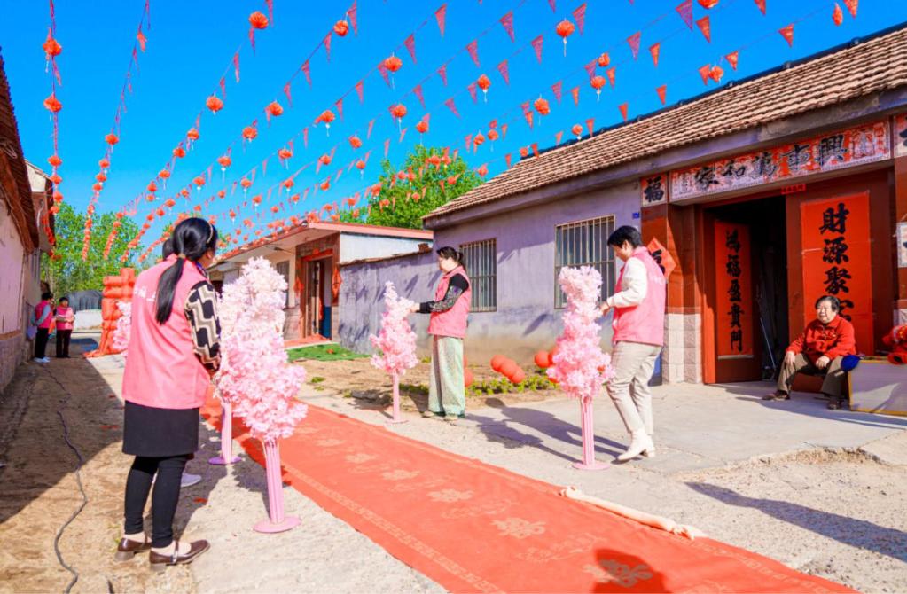 “帮喜团”里的文明新风