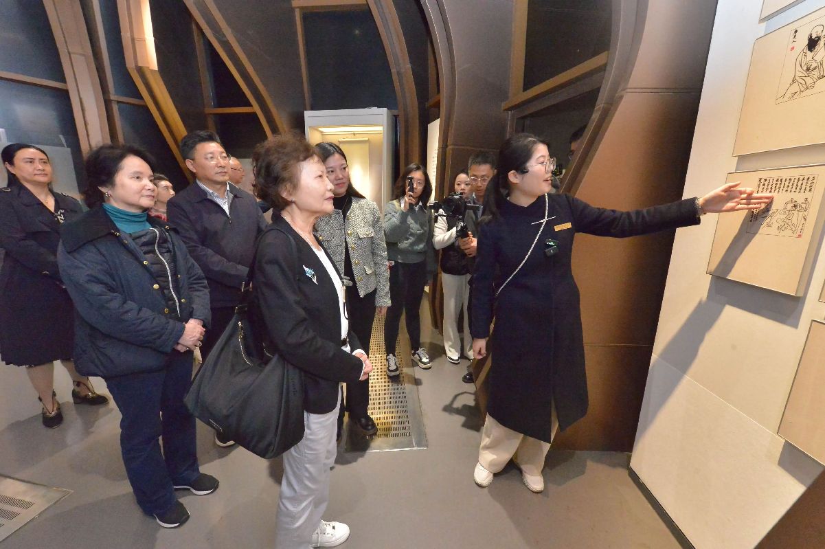 张大千后人回内江寻根，情系故土传承文化根脉！