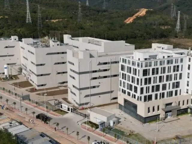 南方观察｜深圳创新药16.4亿美元新纪录，为何出自“坪山造”？