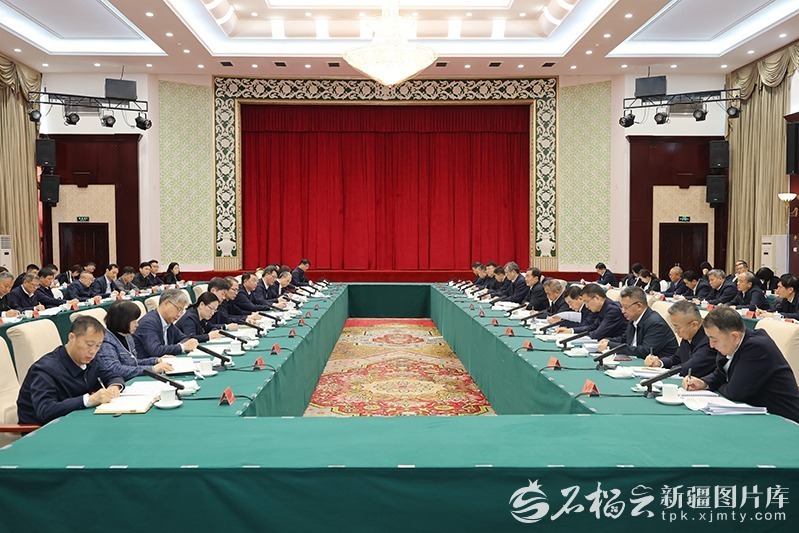 自然资源部“一部两局”援疆工作座谈会在乌鲁木齐召开